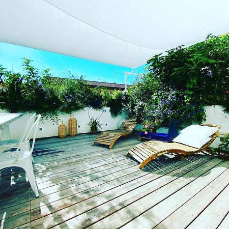 Civiconovantatre - New B&B Σαν Βιντσέντσο Εξωτερικό φωτογραφία