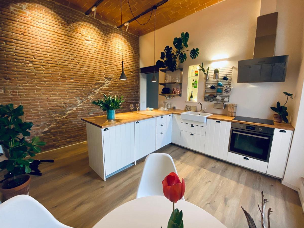 Civiconovantatre - New B&B Σαν Βιντσέντσο Εξωτερικό φωτογραφία