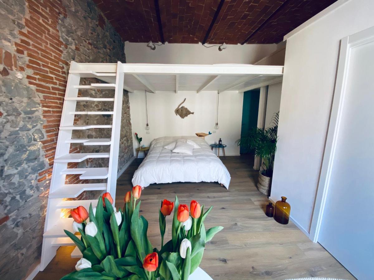 Civiconovantatre - New B&B Σαν Βιντσέντσο Εξωτερικό φωτογραφία